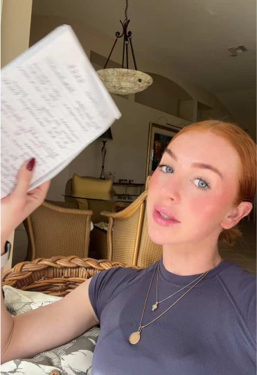 TikTok post by @brigettejean: Pt. 1 comparing red light panels!! $$$$ no budget version. @PlatinumLED Therapy Lights vs…