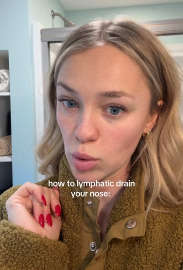 TikTok post by @lyndsijaye: Do this every day and your nose will be so snatched 😁