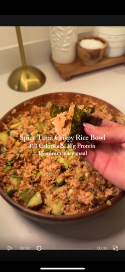 TikTok post by @recipes.with.ren: 🌶️ Spicy Tuna Crispy Rice Bowl (High-Protein, Easy, Weeknight Friendly) 🛒 Ingredients…