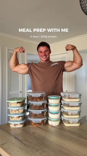 TikTok post by @scott_vriens: Meal prep with me 🥣 Episode 2 I’ve outdone myself with the Biscoff Overnight Oats, which…