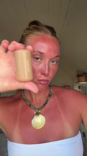 TikTok post by @maddiemccracken2: dreaming about using the @rhode skin bronzer when it comes in the mail