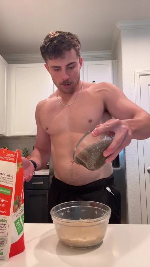 TikTok post by @adamdailyhabits: Fibermaxxing day 4