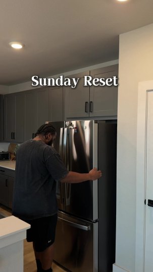 TikTok post by @therealvbrown: sunday reset , another week starts here 🧼