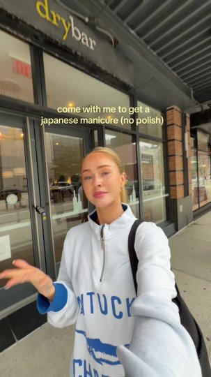 Example TikTok post by @sydneyschiffer