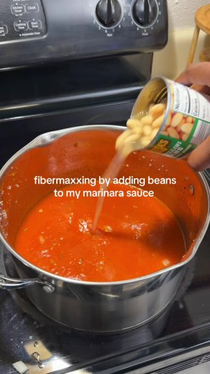 TikTok post by @fiberchina: i made lasagna soup with beans! blends right in
