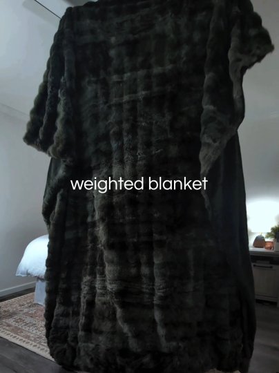 TikTok post by @caitlinsmith_5: are you kidding me!? this dark green color is perfect for Fall with a moody vibe @Bedsure