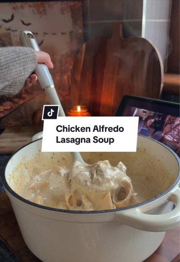 TikTok post by @thegirldinnerdiaries: Because you LOVED my lasagna soup, we NEEDED an Alfredo version✨🍂 CREAMY CHICKEN ALFREDO…